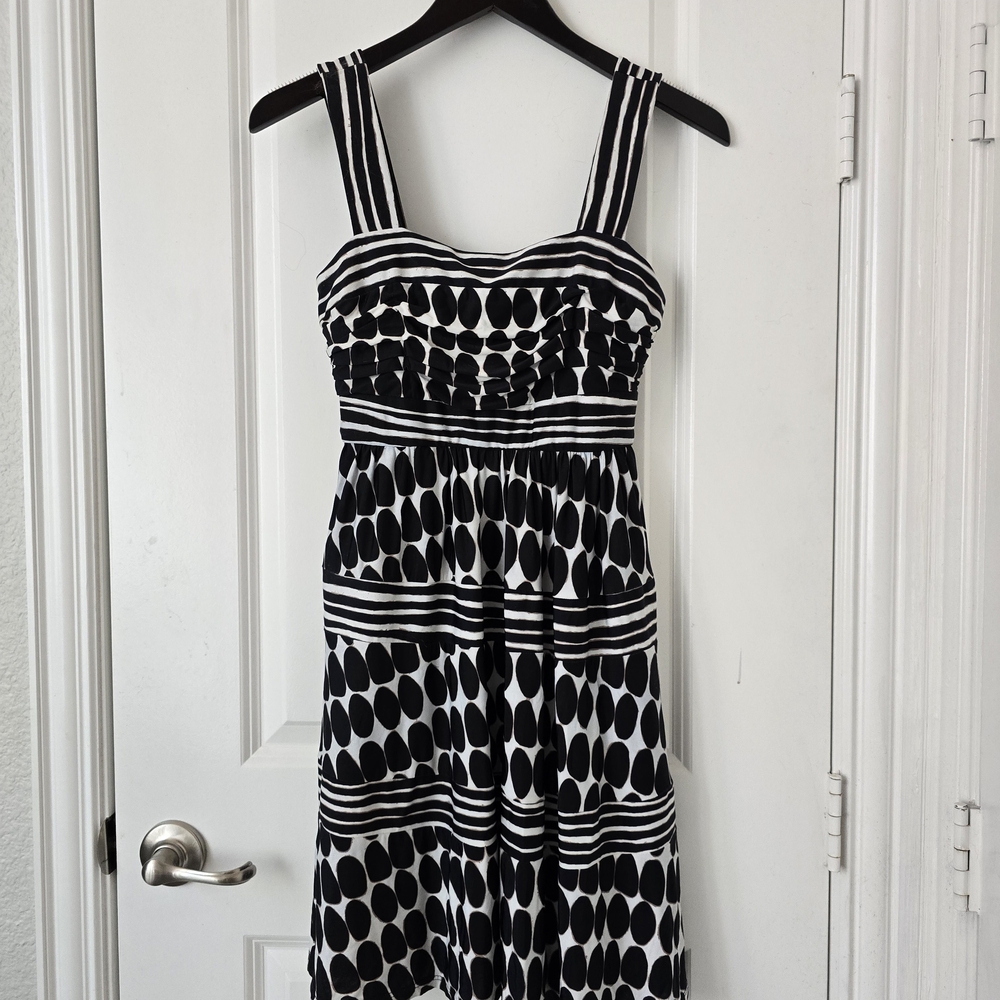 Nine West Black and White Patterned Midi Dress